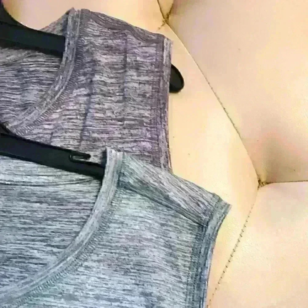 Yogolicious 2 pack Tank Set - Picture 4 of 5